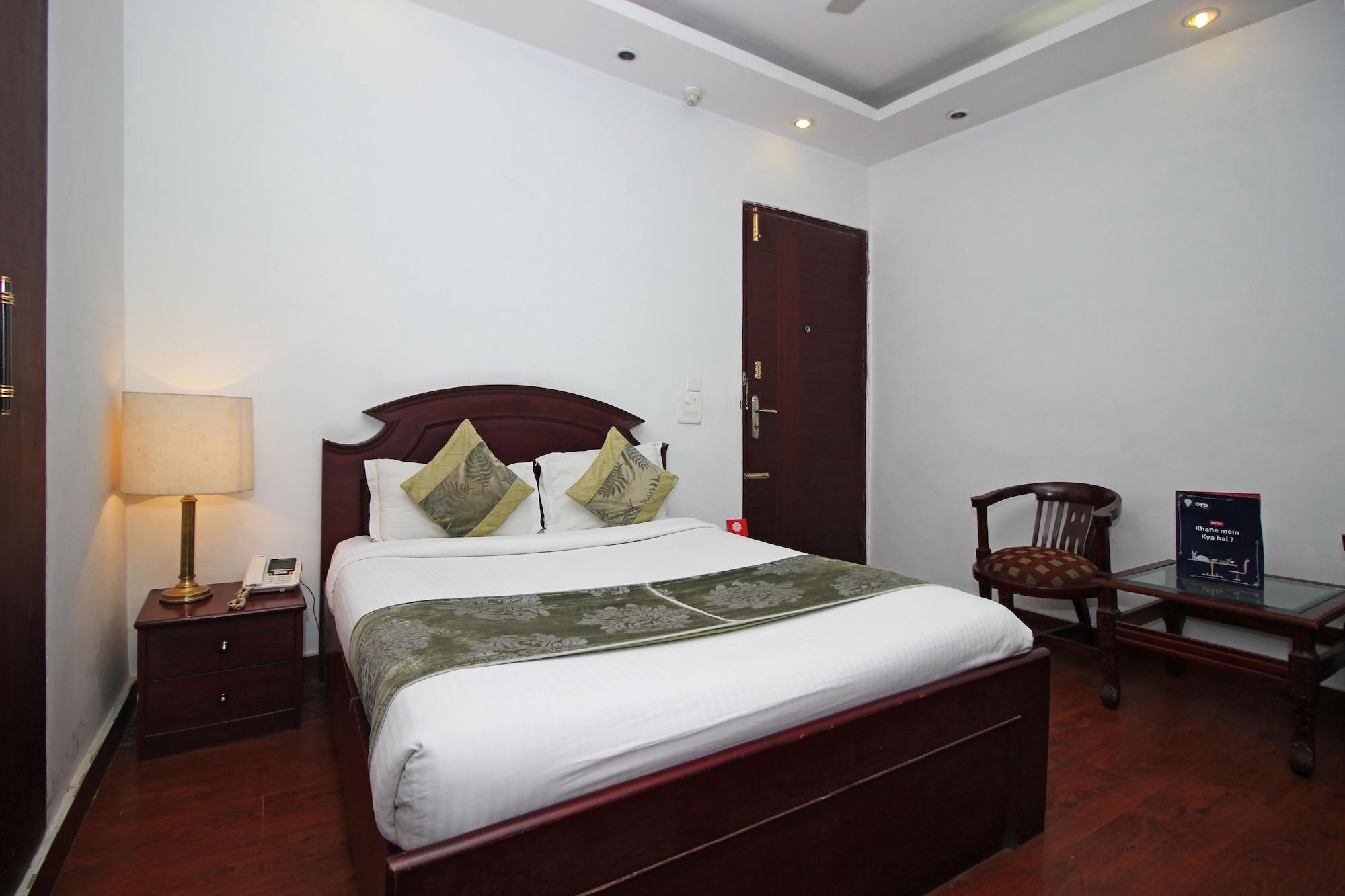 Oyo 367 Hotel Forest Green Ню Делхи Екстериор снимка