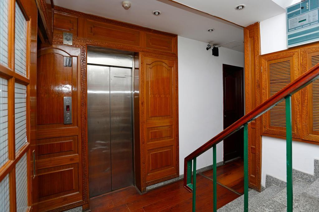 Oyo 367 Hotel Forest Green Ню Делхи Екстериор снимка