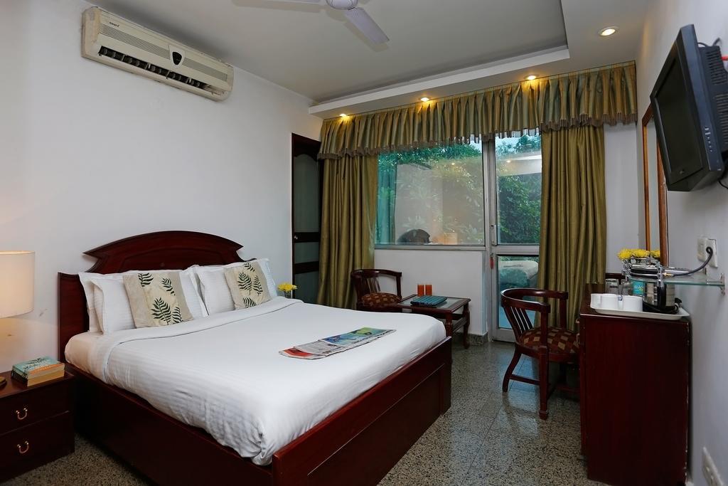 Oyo 367 Hotel Forest Green Ню Делхи Екстериор снимка