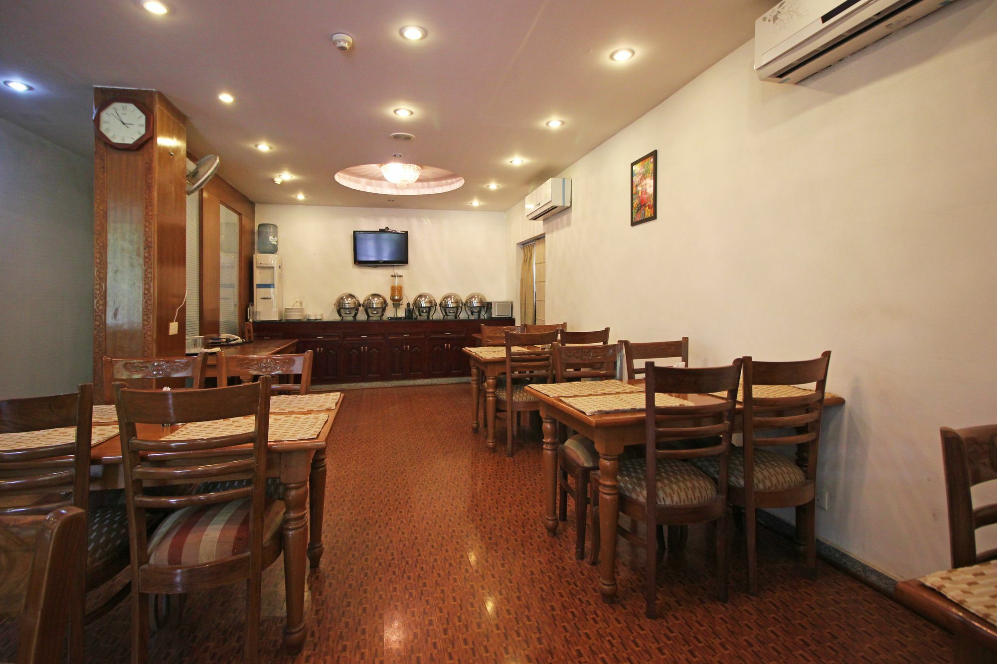 Oyo 367 Hotel Forest Green Ню Делхи Екстериор снимка